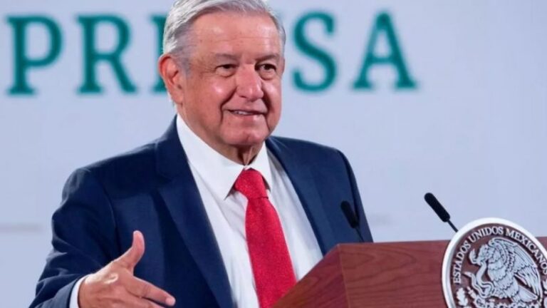 AMLO-818x460 (1)