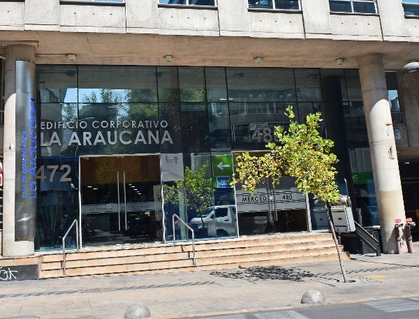 Edificio corporativo Caja La Araucana