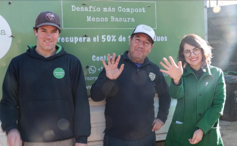 Foto - Seremi de Gobierno Danitza Ortiz visitó a microempresas que ya implementaron las 40 horas laborales