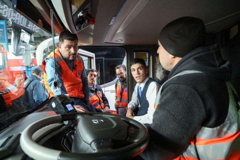 17.04.2025 Fiscalización Buses Semana Santa6